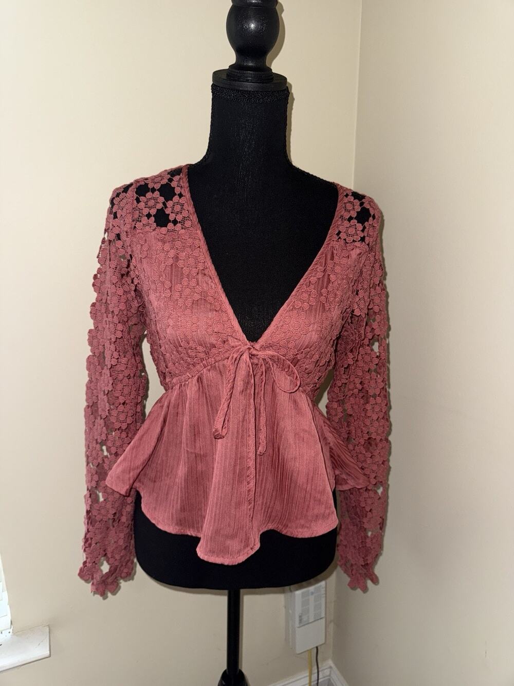Daytrip Frilly Pink Babydoll Top Y2K romantic boho XS LONG SLEEVE